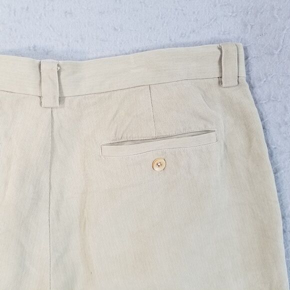 Tommy Bahama silk shorts men's 33 x 8.5 light green flawed - Picture 9 of 13